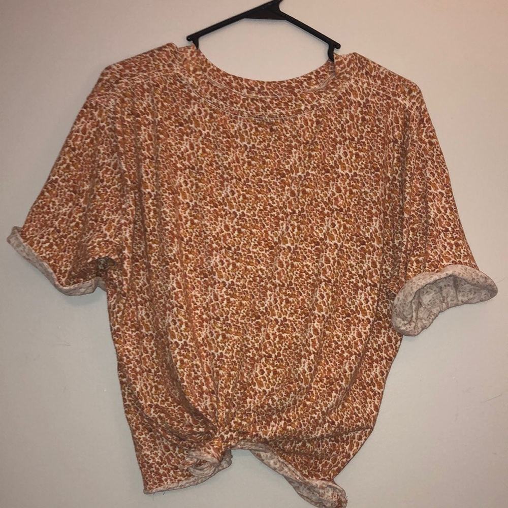 Knotted Up Tee